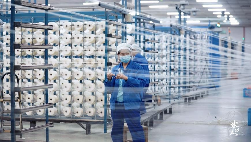 素人时期的王安宇,2025澳门广东会正版精准资料,最新正品解答落实_标清版V7.78