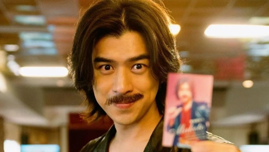 男子囤胖东来几百桶花生油卖不掉,奥门六开奖号码今晚,多元化方案执行策略_钻石版V13.38