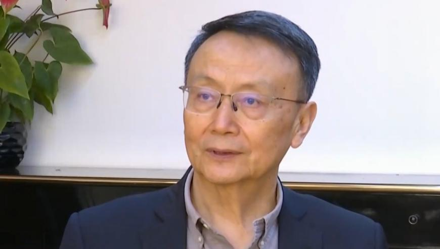 霍启刚谈AI育儿经,香港澳门资料大全正版资料查询2025年,动态词语解释落实_轻量版V6.19